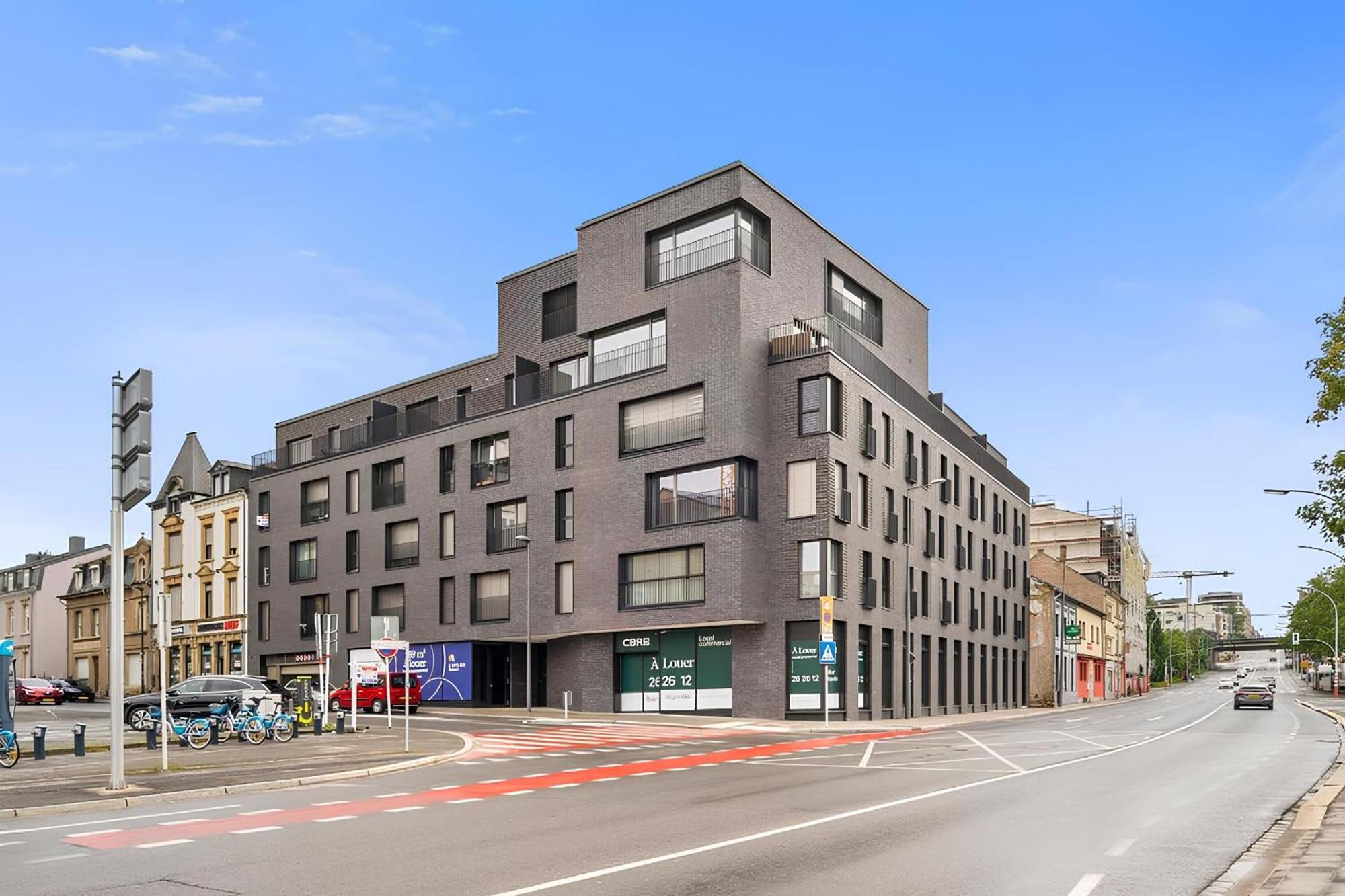 New Design Studio In Hollerich Luxemburg Exterior foto